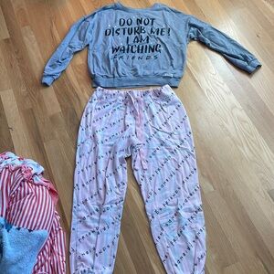 Friends pajama set, women’s